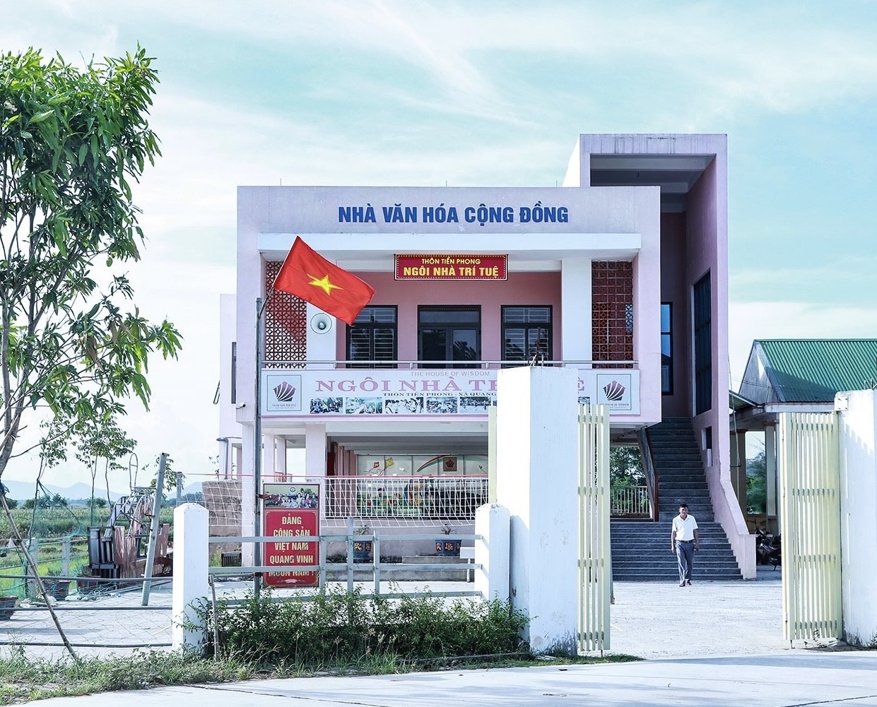nhà VH cộng đồng HT.jpg nhà VH cộng đồng HT.jpg