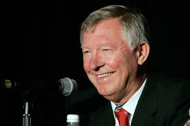 Sir Alex “dọa” Man City trước thềm Community Shield
