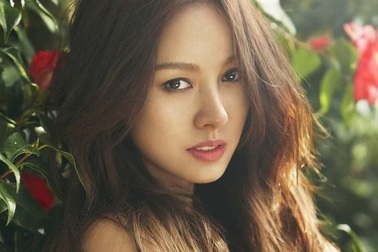 Phản ứng của Lee Hyori khi được Bi (Rain) “tán tỉnh”