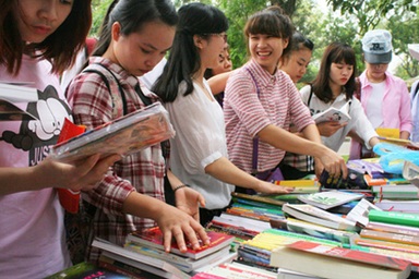 Văn hóa đọc có thật sự “xuống cấp”?