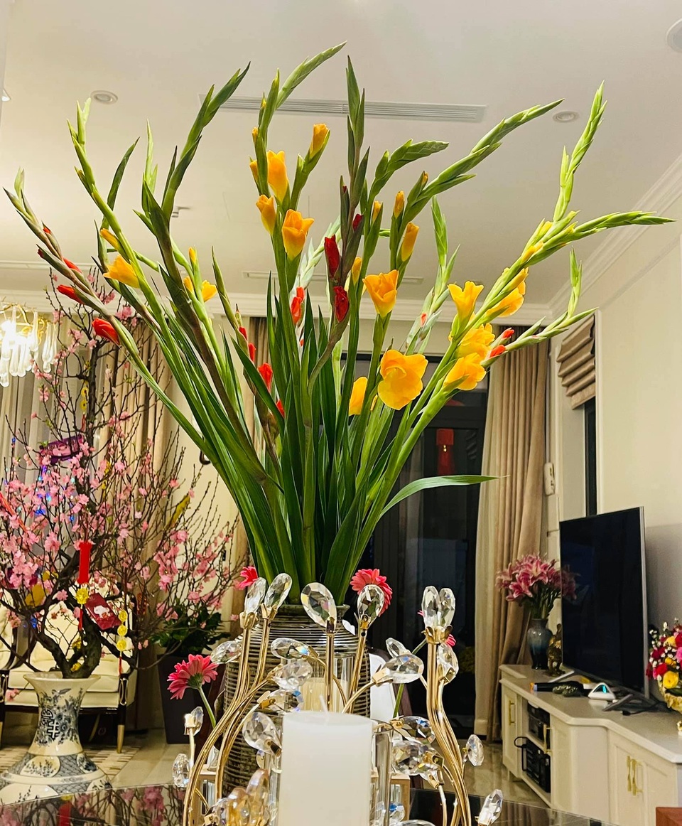 Vân Hugo lần đầu tiết lộ về con riêng của chồng sắp cưới - 7 Vân Hugo lần đầu tiết lộ về con riêng của chồng sắp cưới - 7
