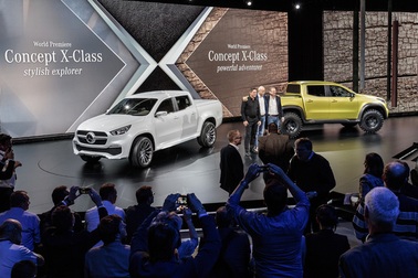 Mercedes giới thiệu concept bán tải X-Class
