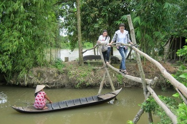 Ngắm những cây cầu "đáng sợ nhất thế giới" rải khắp ĐBSCL