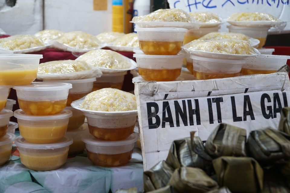 Chủ hàng tuyển thêm người, thu tiền triệu từ dịp Tết Đoan Ngọ - 5 Chủ hàng tuyển thêm người, thu tiền triệu từ dịp Tết Đoan Ngọ - 5