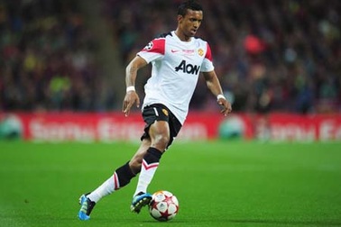 Nani bác bỏ khả năng rời Old Trafford