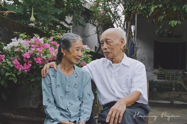 Dân mạng dậy sóng với "tình yêu ngát xanh" của cặp đôi U90