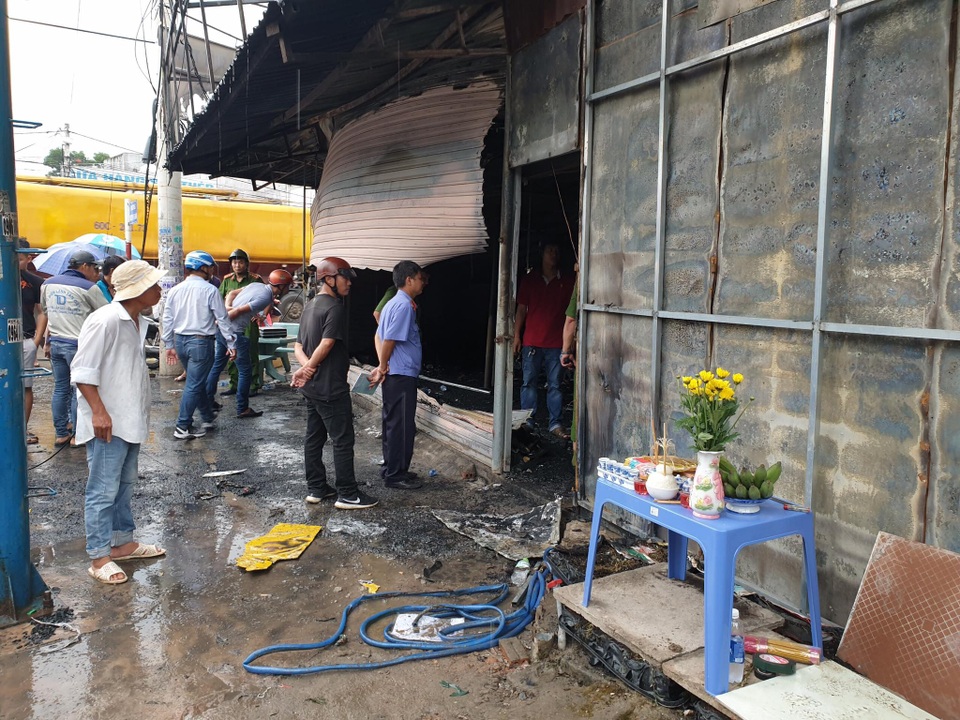 Vụ cháy khiến 3 người tử vong: Hai mẹ con nghi bị sát hại từ trước - 3 Vụ cháy khiến 3 người tử vong: Hai mẹ con nghi bị sát hại từ trước - 3