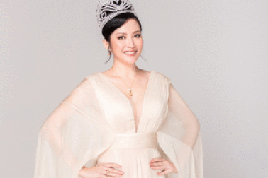 Hoa hậu Việt Nam hé lộ nhiều câu chuyện "lần đầu tôi kể"