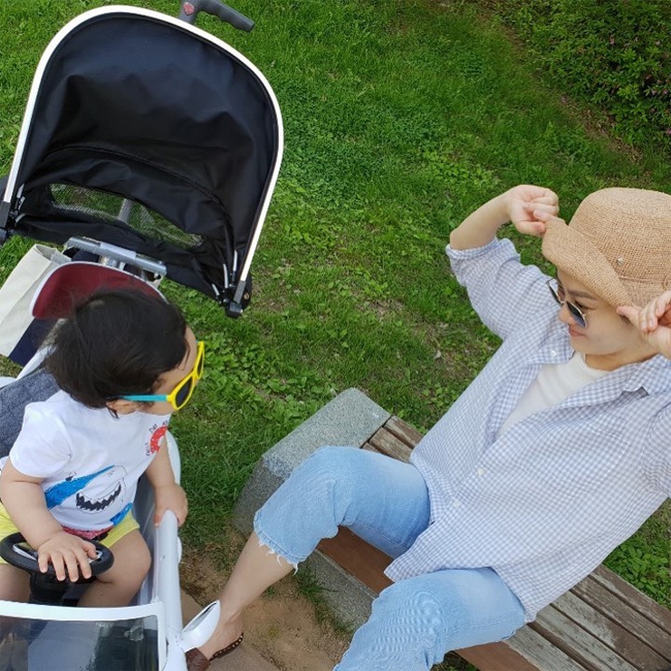 Chae Rim chính thức ly hôn người chồng thứ hai - 3 Chae Rim chính thức ly hôn người chồng thứ hai - 3