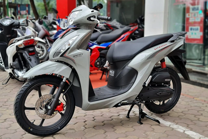 Xe tay ga tầm 30 triệu đồng đi Tết, chọn Yamaha Janus hay Honda Vision? - 4