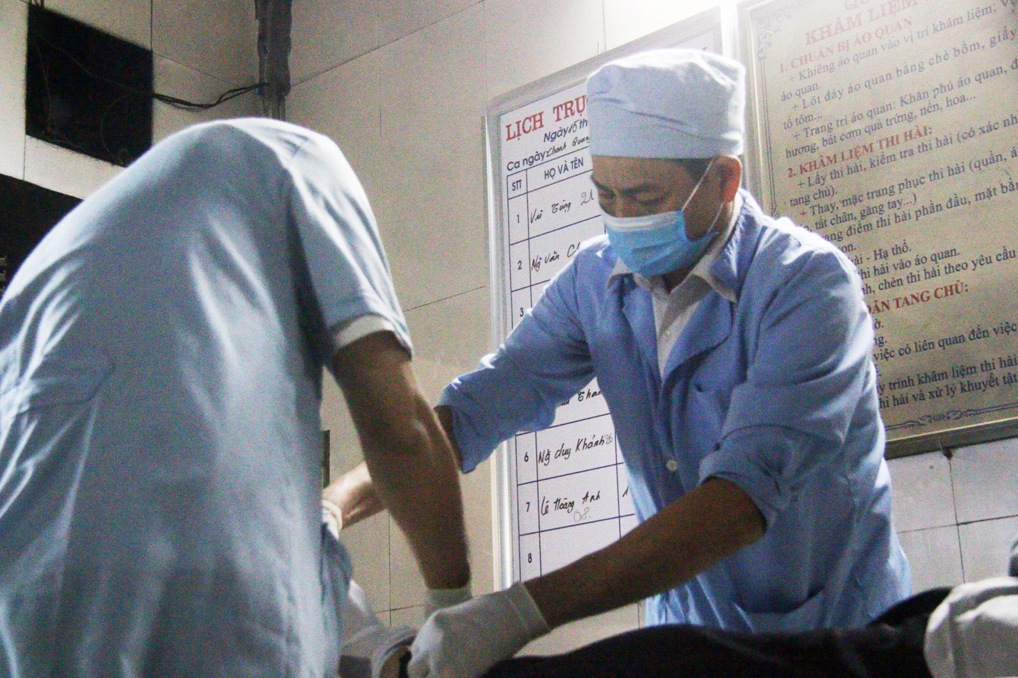 Thực hư về khuyến cáo người ốm, có bệnh kiêng đi đám ma - 2 Thực hư về khuyến cáo người ốm, có bệnh kiêng đi đám ma - 2