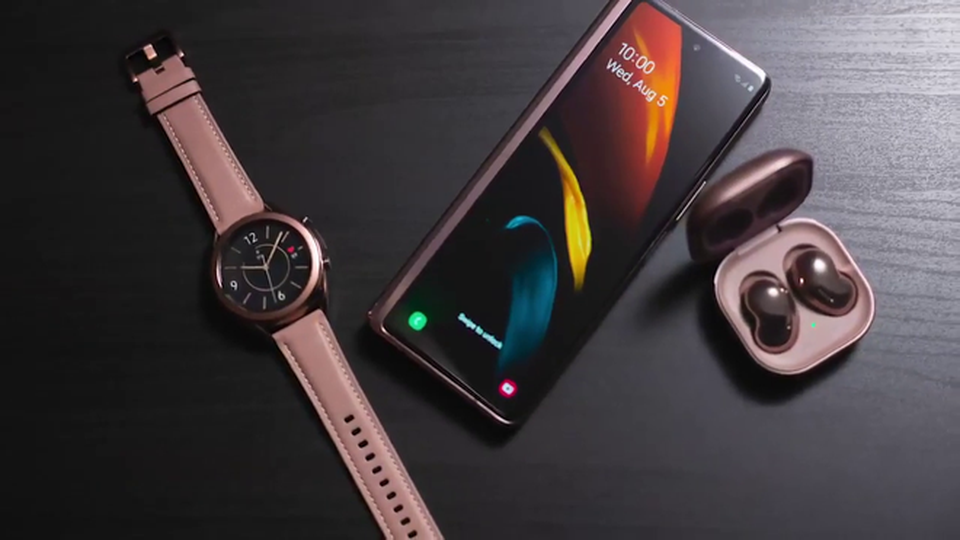 Galaxy Z Fold2 lộ video trên tay trước thềm ra mắt - 4 Galaxy Z Fold2 lộ video trên tay trước thềm ra mắt - 4