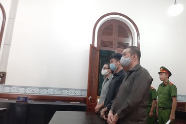 Lĩnh án vì cho người Trung Quốc lưu trú trái phép