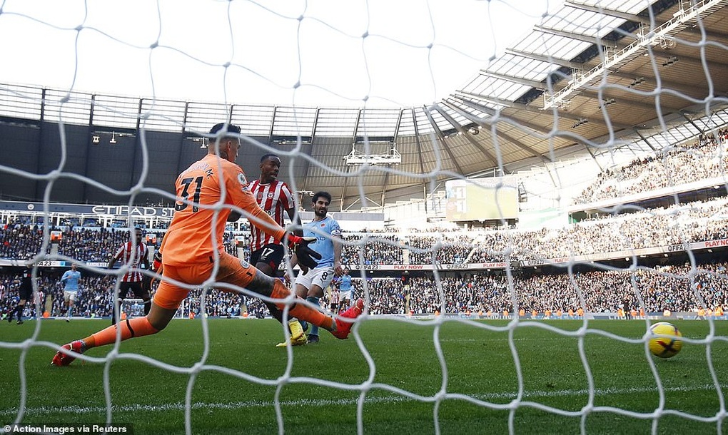 Haaland vô duyên, Man City thua đau đớn Brentford - 4 Haaland vô duyên, Man City thua đau đớn Brentford - 4