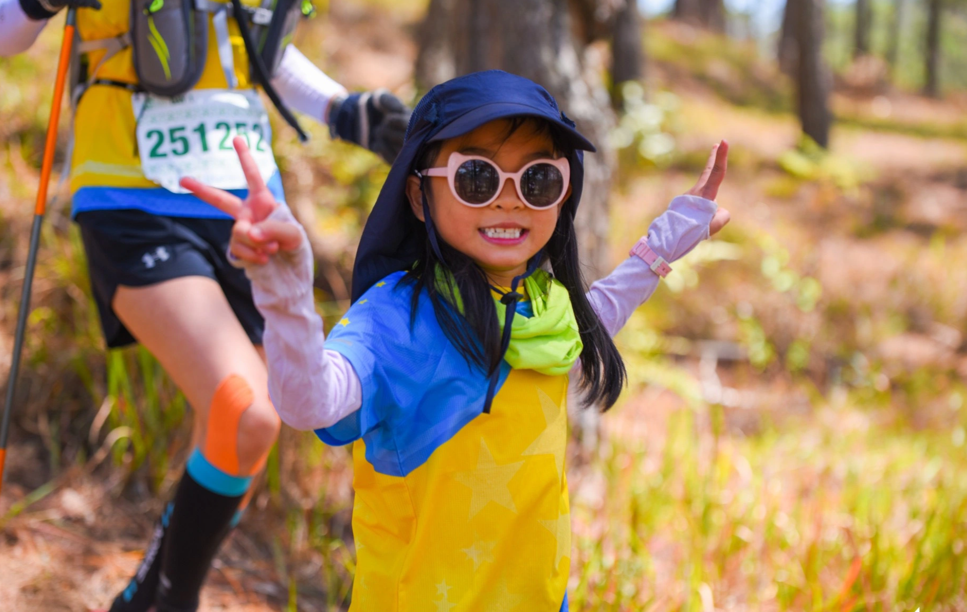 Hi hữu: Bé gái 7 tuổi ở TPHCM 4 lần chinh phục đường chạy cự ly 21km - 17 Hi hữu: Bé gái 7 tuổi ở TPHCM 4 lần chinh phục đường chạy cự ly 21km - 17