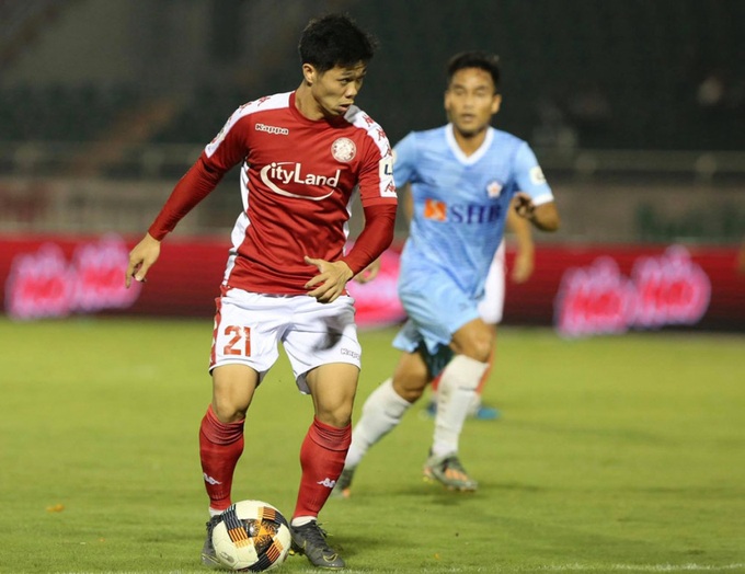 Công Phượng đang là chân sút nội xuất sắc nhất V-League - Ảnh 2.