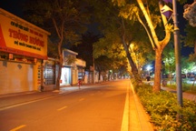 Cảnh đìu hiu của Phố đêm Hoàng thành Huế sau một năm khai trương