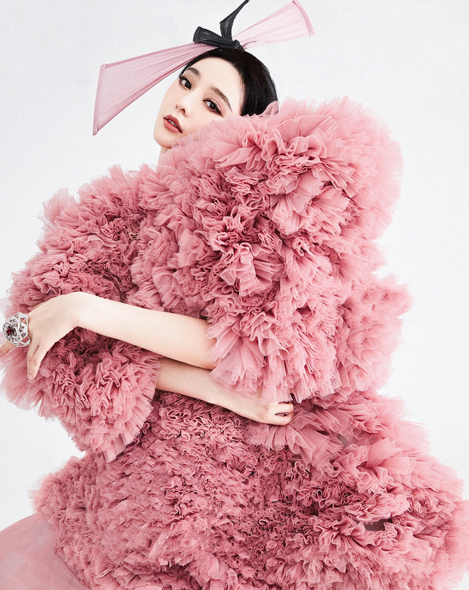 Giấc mộng đêm hè của Phạm Băng Băng - 14 Giấc mộng đêm hè của Phạm Băng Băng - 14