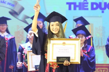 Hà Nội tuyên dương 88 thủ khoa xuất sắc tốt nghiệp đại học