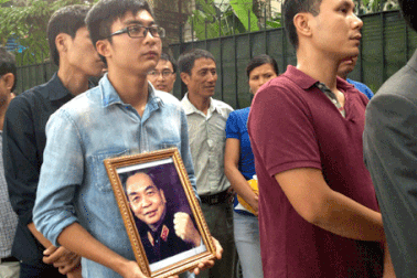 Tiếng khóc nghẹn ở nhà Đại tướng