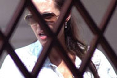 Angelina Jolie lên tiếng vì người tị nạn