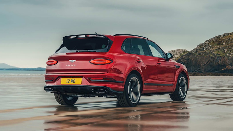 Bentley giới thiệu Bentayga S làm chân chạy cho nhà giàu - 13 Bentley giới thiệu Bentayga S làm chân chạy cho nhà giàu - 13