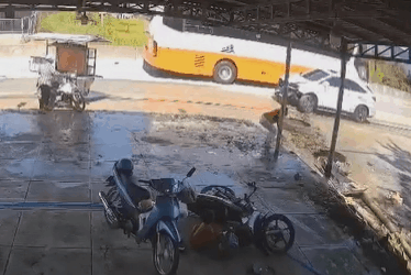 Ức chế tích tụ và bi kịch anh trai lái Lexus tông em gái ở Tây Ninh