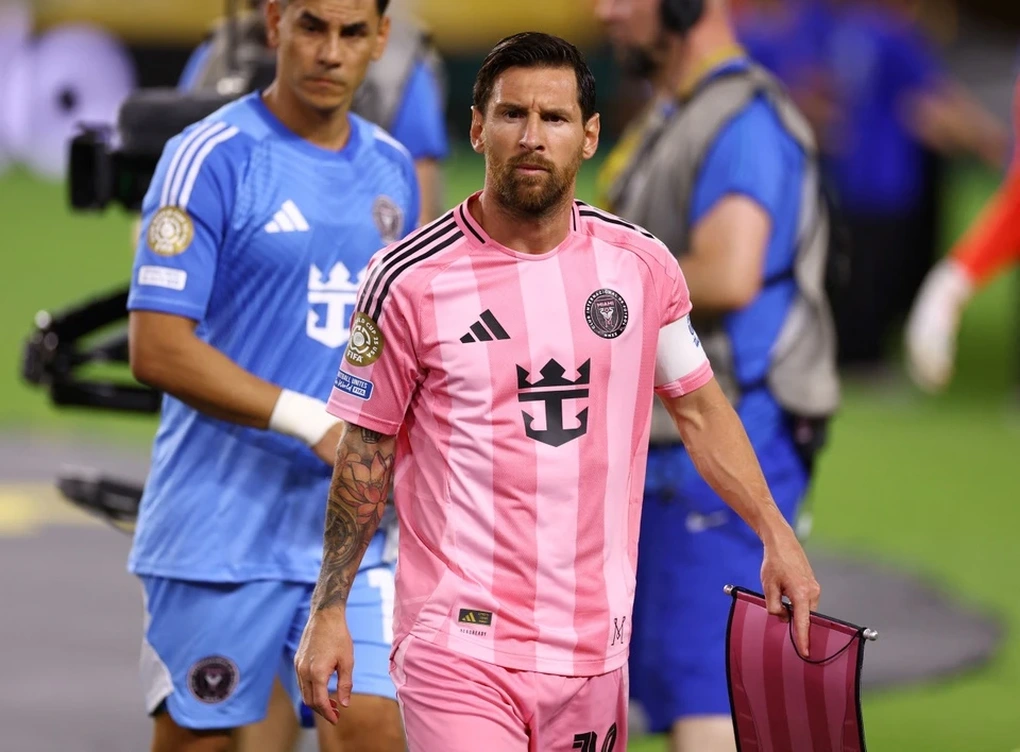 Messi nhận mức lương “ông hoàng”, cao hơn 21 CLB ở giải MLS - 1 Messi nhận mức lương “ông hoàng”, cao hơn 21 CLB ở giải MLS - 1