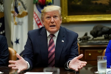 Ông Trump kêu gọi Ngân hàng Thế giới không cho Trung Quốc vay tiền