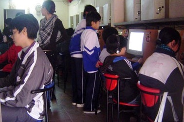 Một học sinh đột quỵ sau nhiều giờ chơi game