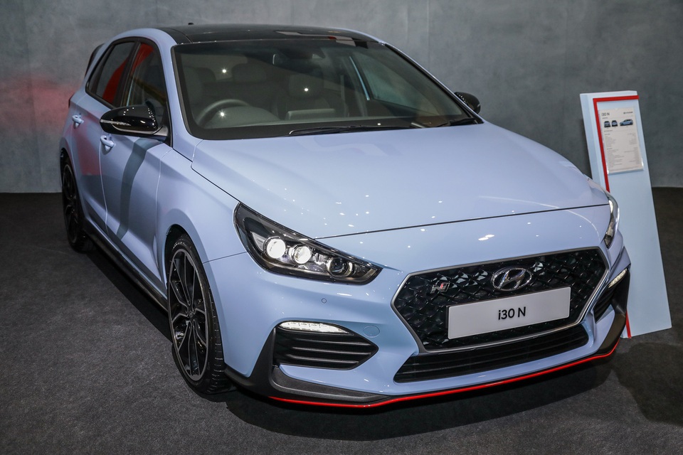 Hyundai làm cao, chỉ bán 20 chiếc i30 N ở Malaysia - 1 Hyundai làm cao, chỉ bán 20 chiếc i30 N ở Malaysia - 1