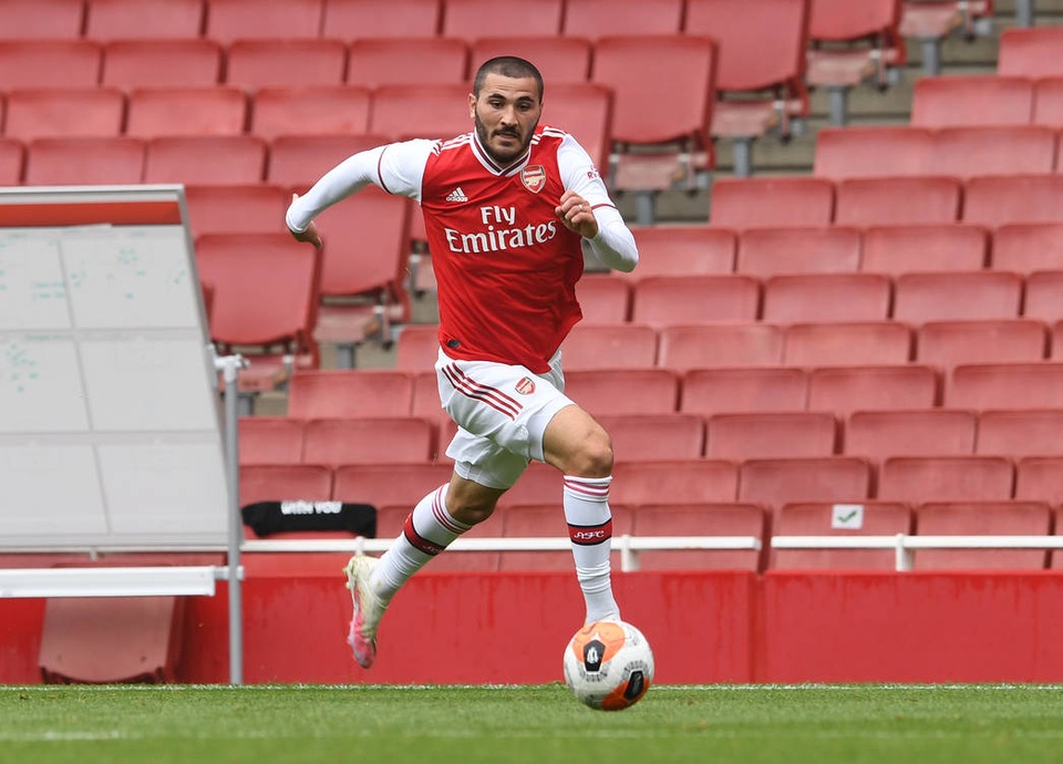 Arsenal thua 2-3 trước đội bóng đang thi đấu ở hạng Nhất - 16 Arsenal thua 2-3 trước đội bóng đang thi đấu ở hạng Nhất - 16