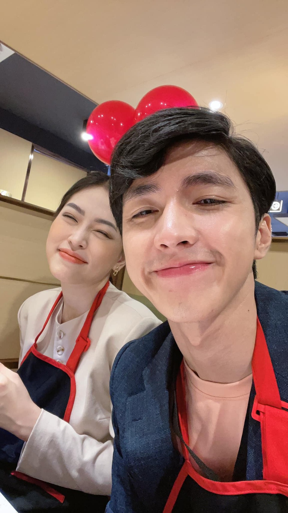 Anh Dũng công khai ảnh nắm tay Trương Ngọc Ánh tình tứ - 10 Anh Dũng công khai ảnh nắm tay Trương Ngọc Ánh tình tứ - 10