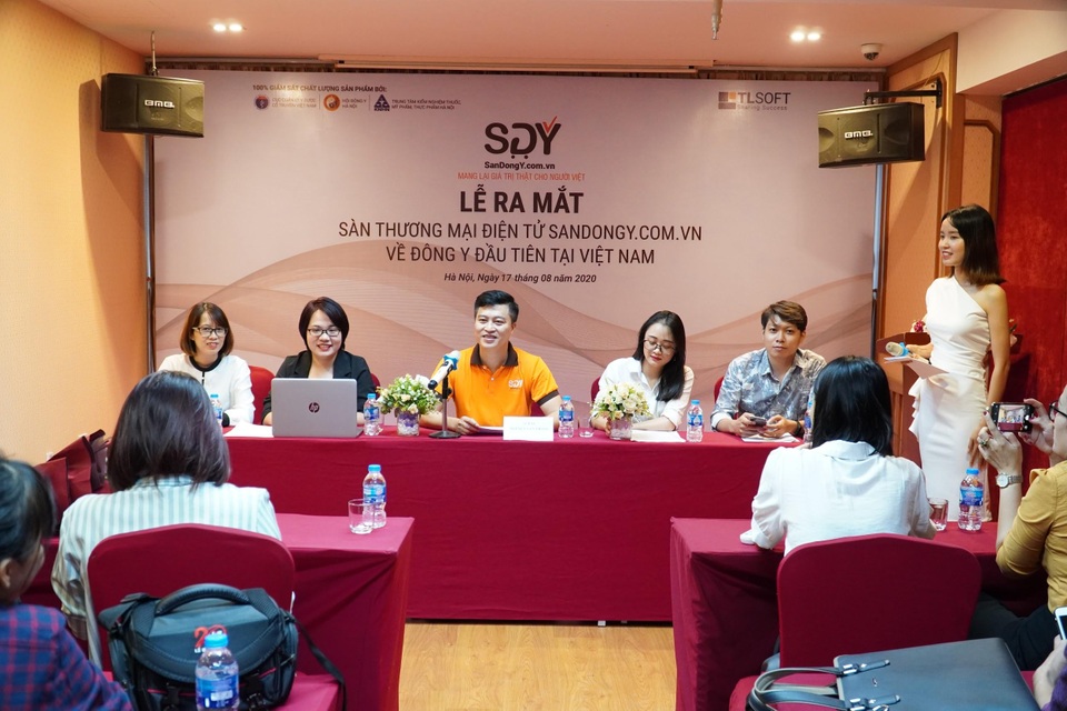 Ra mắt sàn giao dịch điện tử về Đông y ở Việt Nam - 1 Ra mắt sàn giao dịch điện tử về Đông y ở Việt Nam - 1