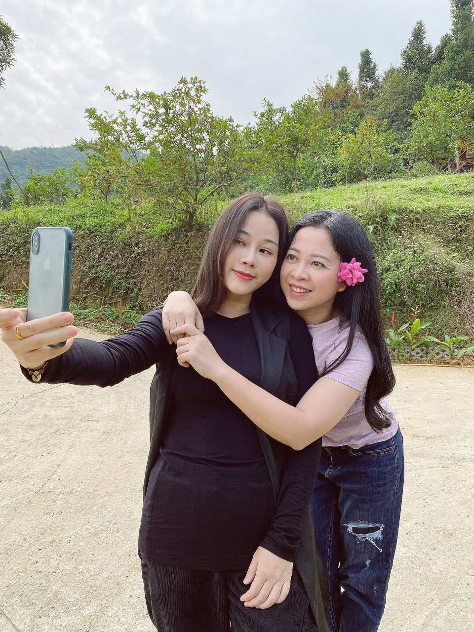 Đăng Dương, Trọng Tấn về trang trại 10.000m2 của Việt Hoàn tập hát - 2