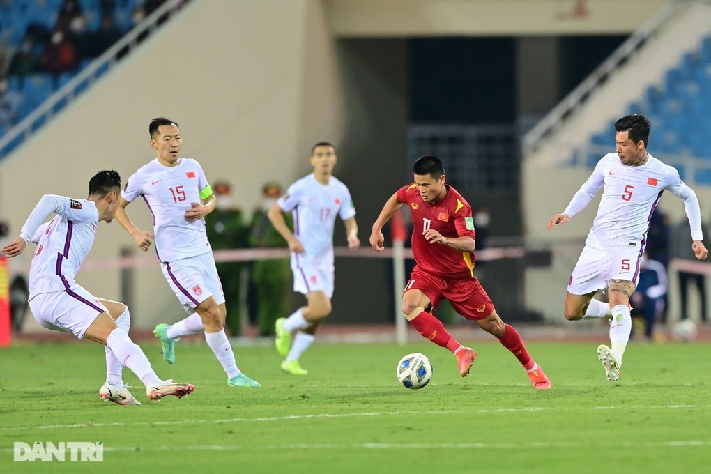 Cầu thủ ghi bàn trận Nhật Bản: Được ví là người sắt, rảnh lại gập bụng - 4