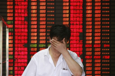 Chứng khoán Trung Quốc "bốc hơi" 514 tỷ USD vì căng thẳng thương mại với Mỹ