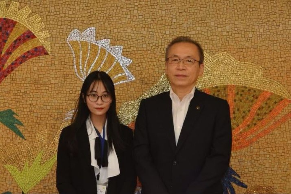Cô gái Việt duy nhất tại tòa thị chính Funabashi lan tỏa văn hóa dân tộc - 2 Cô gái Việt duy nhất tại tòa thị chính Funabashi lan tỏa văn hóa dân tộc - 2