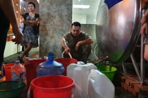 UBND TP Hà Nội: Người dân có thể dùng nước sạch sông Đà ăn uống