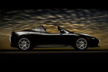 Đừng xem thường xe mui trần chạy điện!