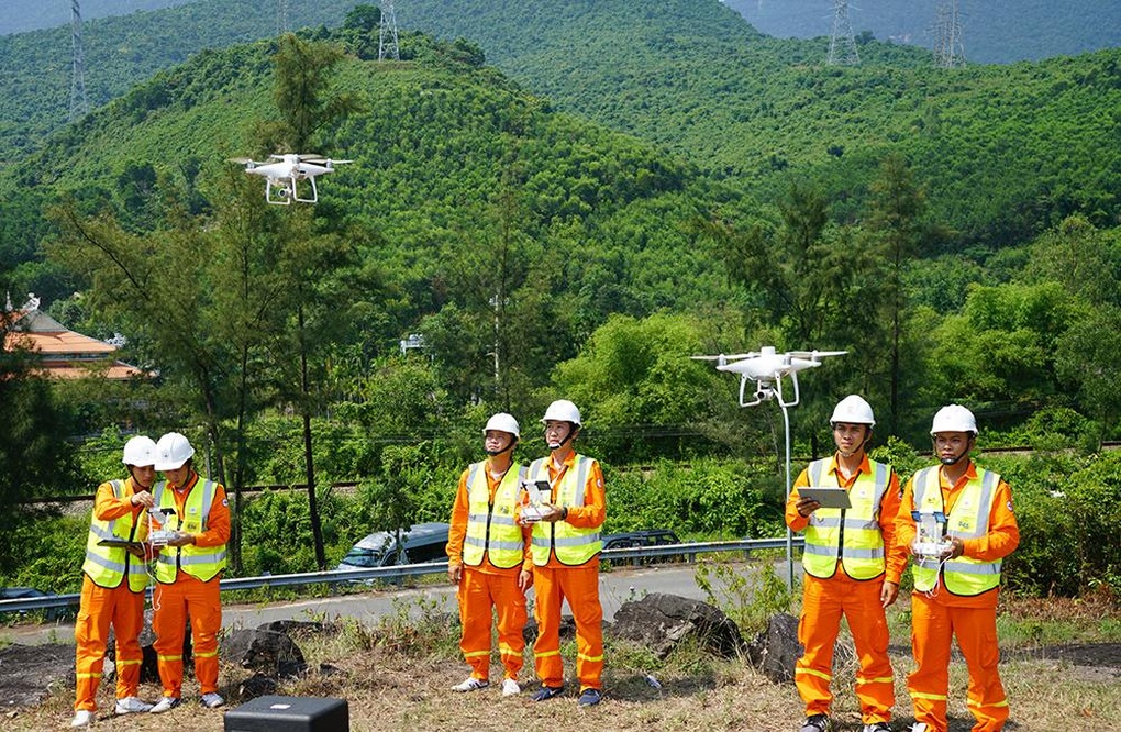 EVNNPT đảm bảo cung ứng điện các tháng cuối năm 2023 và năm 2024 - 1 EVNNPT đảm bảo cung ứng điện các tháng cuối năm 2023 và năm 2024 - 1