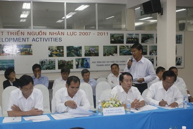 Phải biết lắng nghe