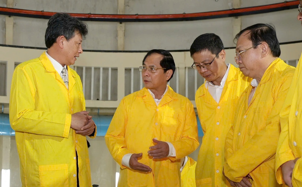 Phó Thủ tướng đề nghị làm chủ công nghệ lõi nghiên cứu hạt nhân - 2 Phó Thủ tướng đề nghị làm chủ công nghệ lõi nghiên cứu hạt nhân - 2