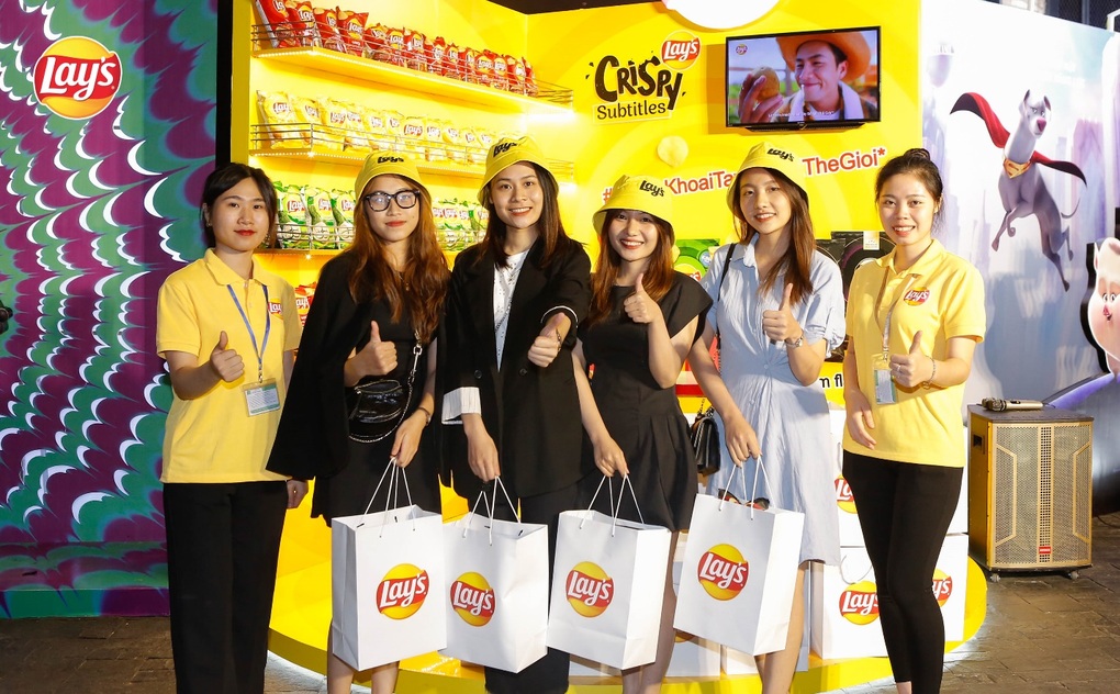 Rạp phim trong mơ của hội mê snack nhờ phụ đề giòn rụm - 4 Rạp phim trong mơ của hội mê snack nhờ phụ đề giòn rụm - 4