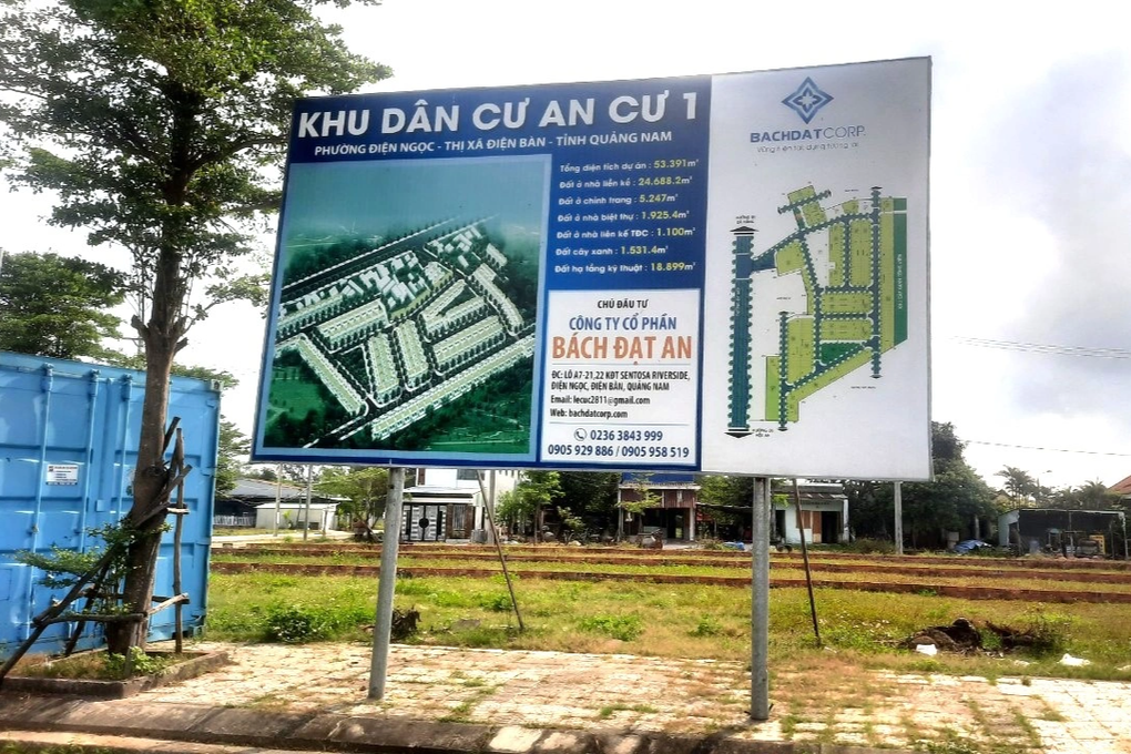 Vụ nợ 1.000 sổ đỏ ở Quảng Nam: Xem xét kê biên tài sản của Bách Đạt An - 1 Vụ nợ 1.000 sổ đỏ ở Quảng Nam: Xem xét kê biên tài sản của Bách Đạt An - 1