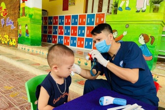 Dự án 7 tại Nghệ An: Đẩy mạnh tiêm chủng mở rộng bảo vệ sức khỏe trẻ vùng cao