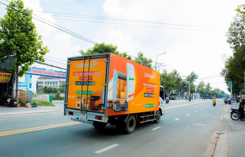 “Nóng” với tình hình vận chuyển hàng hóa cận Tết Nguyên Đán - 3 “Nóng” với tình hình vận chuyển hàng hóa cận Tết Nguyên Đán - 3