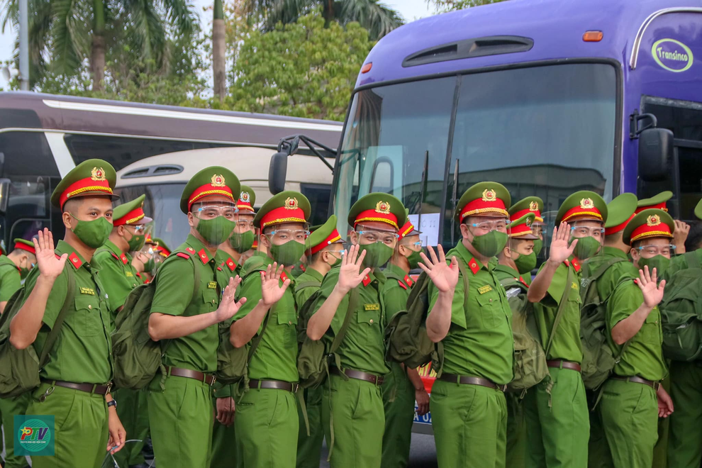 650 học viên HV Cảnh sát nhân dân xuất quân chi viện các tỉnh phía Nam - 9 650 học viên HV Cảnh sát nhân dân xuất quân chi viện các tỉnh phía Nam - 9