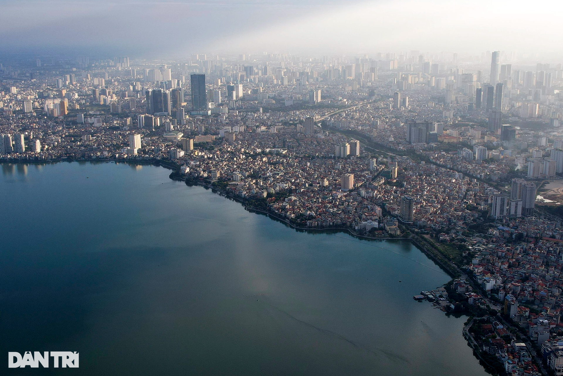 Cao ốc mọc lên dày đặc khắp các quận huyện ở Hà Nội - 18