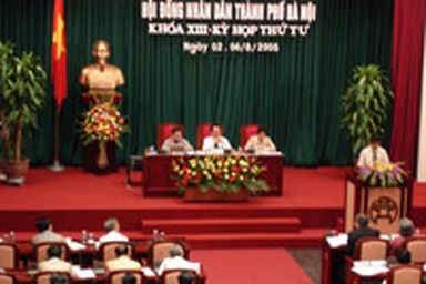 Cán bộ "hành" dân - bức xúc chưa có lời giải